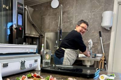 width=device-width, initial-scale=1