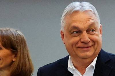 Er det over og ut for Viktor Orban i Ungarn i kveld? Europa venter spent.  