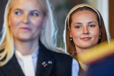 Alle samles rundt syk mamma