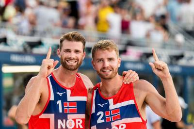 Mol og Sørum holder gullkursen i EM