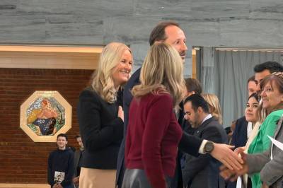 Her er kronprinsesse Mette-Marit tilbake på jobb