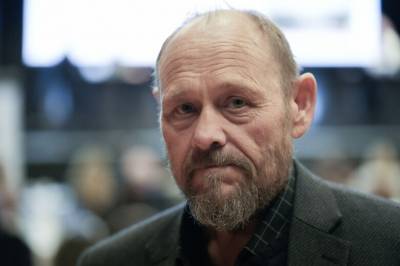 Ulf André Andersen med ny bok om Slottet