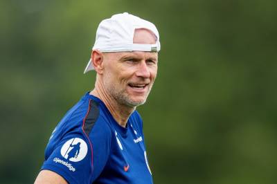 DIREKTE: Ståle Solbakken møter pressen