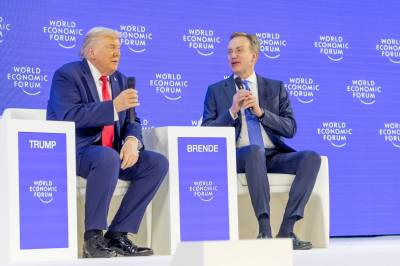 Alle kortene på bordet