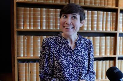 Trampoline? Bobil? Morgenbad? Her går grensene for Høyres nye lederkandidat