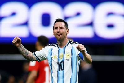 Vanvittige VM-scener: Messi og Argentina videre