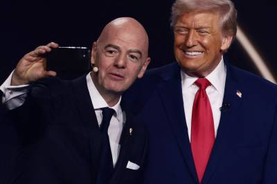 The Times: Fifa-presidenten ba om pave-behandling – fikk blankt nei