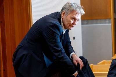 Stig Remøy i krangel med DNB-ledelsen – truer med søksmål