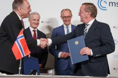 Norge inngår forsvarsavtale med Tyskland: – Den største Norge har inngått til nå