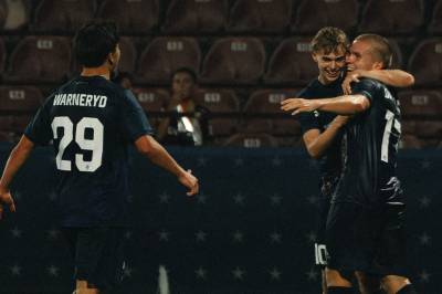 Hat-trick-helten kom gratis etter nedrykk