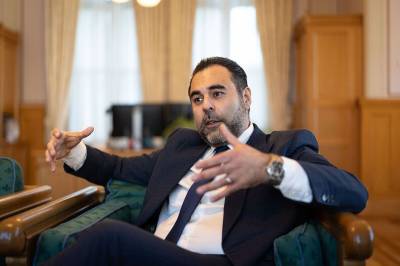 Stortingspresidenten avlyser program og haster hjem til Norge