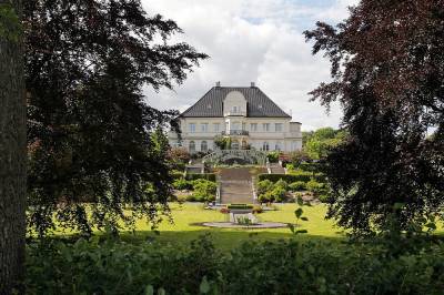 Gigantvilla solgt for 142 millioner