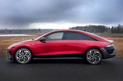 Biltest av Hyundai Ioniq 6: Forfinet og snodig