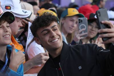 Blir samanlikna med legende: Arvid (18) tar Formel 1 med storm