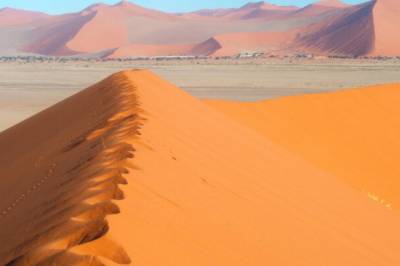 Kan ørkensand brukes til å bygge hus og veier?