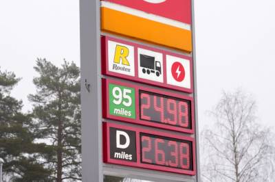 Dyrere drivstoff ga prishopp i mars – økonomer spår høyere rente