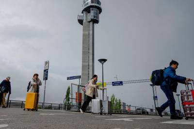 Flygelederstreiken rammer flytrafikken – Gardermoen kan bli stengt søndag