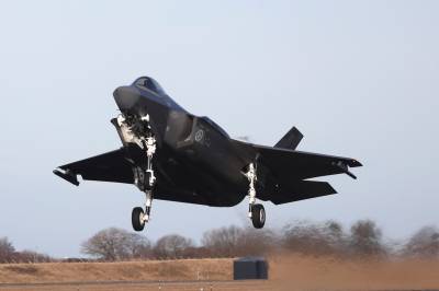 Kongsberg får milliardkontrakt