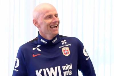 Deler sterkteste minne: Bryter ut i latter