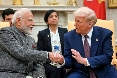 Trump snur – roser Modi midt i bitter handelskonflikt