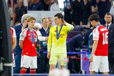 Ferdig i Arsenal - klar for rival
