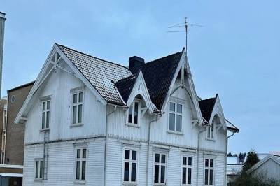 Er det virkelig nødvendig å rive et hus for å få plass til søppeldunkene?