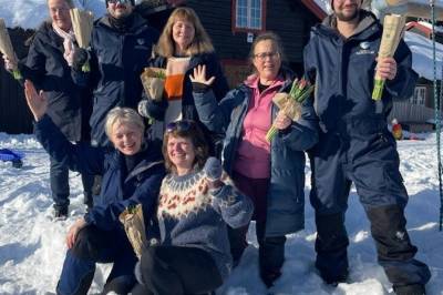 width=device-width, initial-scale=1