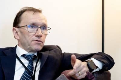 Politico: Eide lanseres som mulig Ukraina-megler