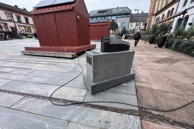 Var gjemt bort bak restaurantgjester, bord og stoler: – Dette er bra