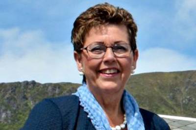 Takka vere ho, kunne vi ligge lenge i den varme senga vår