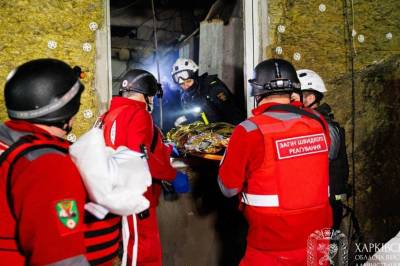 Nye russiske angrep mot Kharkiv – leitar etter overlevande i ruinar