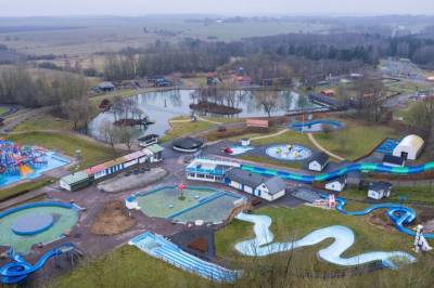 Lynnedslag i badeland: Flere skadd