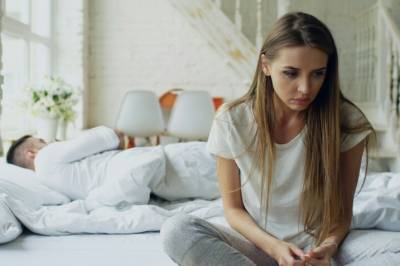 - Jeg føler meg ensom i forholdet fordi mannen min ikke vil snakke om ting