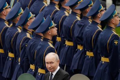 Mener «tilfeldige» missilangrep er del av Putins plan