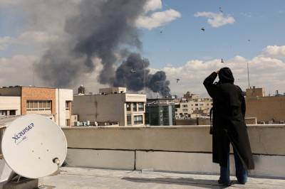 Iransk kvinne til NRK: – Teheran er en spøkelsesby