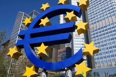 OECD kutter i vekstanslag – tror europeiske priser stiger i år på grunn av Iran-krigen