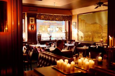 Nå åpner Schrøder igjen