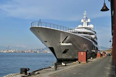 Protester mot superyacht Boardwalks ankomst i Venezia