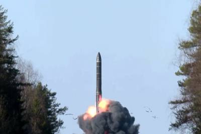 Russland varsler missiloppskyting i nord