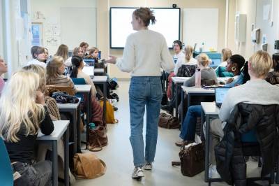 Skoleforsker: – Vi løser ikke dette ved å fjerne nettbrett