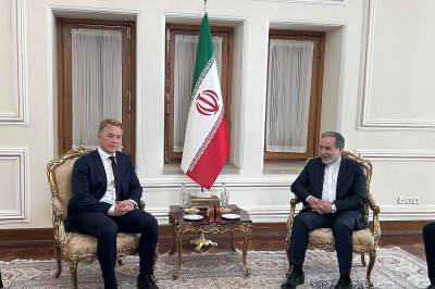 Norsk toppdiplomat i Iran: – Ikke så langt unna hverandre