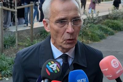 Stoltenberg presses om renta