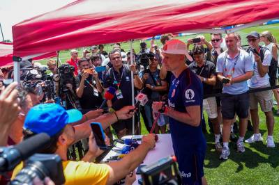 Solbakken spøkte med brasiliansk presse: – Vi spiller 7-3-0