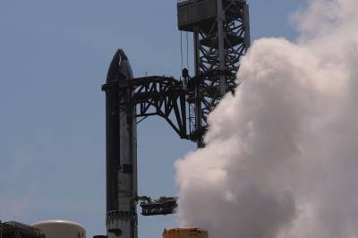 Hydraulikk-problemer stanset SpaceX-oppskyting