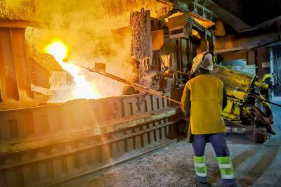 Elkem selger silisium-virksomheten til Kina