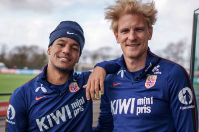 – Feil å tro at alle fotballspillere er dumme