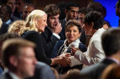 Kronprinsessen møtte Ghislaine Maxwell på Clinton-arrangement i New York i 2012