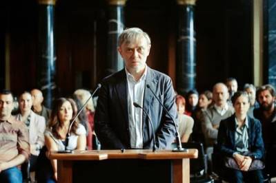 Politisk og anti-totalitær Gullbjørnvinner.