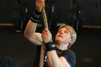 Sondre trener på toppnivå med diabetes: – Jeg er stolt av det jeg har fått til