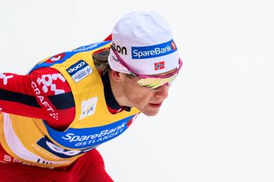 Johannes Høsflot Klæbo med stygt fall i Drammen